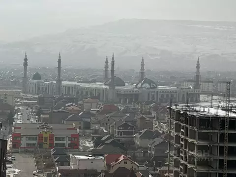 2-к кв. Дагестан, Махачкала просп. Насрутдинова, 113 (73.0 м)