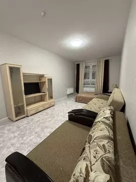 1-к кв. Татарстан, Казань просп. Ильгама Шакирова, 24А (41.1 м)