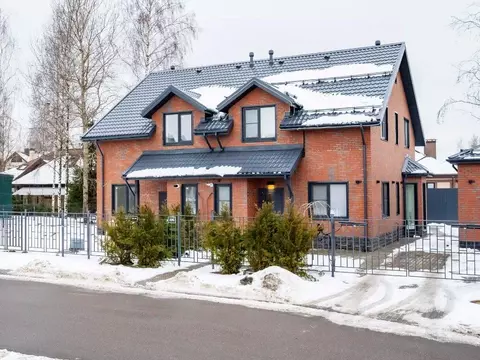 Дом в Ленинградская область, Всеволожский район, Юкковское с/пос, ...