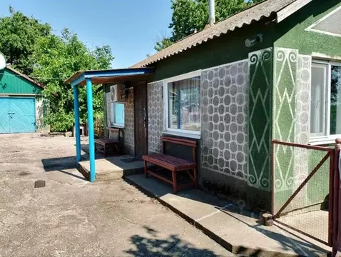 Дом в Крым, Первомайский район, с. Абрикосово ул. Садовая, 29 (70 м)