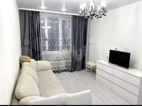 1-к кв. Татарстан, Казань Комсомольская ул., 1 (44.0 м)