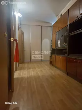 4-комнатная квартира: Иркутск, Красногвардейская улица, 22/1 (94.6 м)