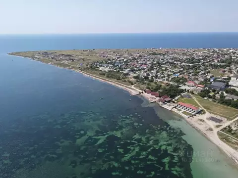 Участок в Крым, Черноморский район, с. Межводное ул. Умера Ипчи (10.0 ...