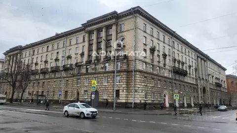 Комната Санкт-Петербург ул. Маринеско, 9 (14.2 м)