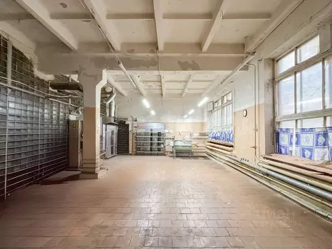 Помещение свободного назначения в Псковская область, Псков Школьная ...