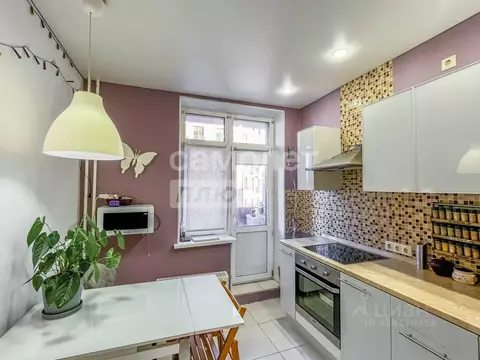 2-к кв. Московская область, Красногорск Опалиха мкр, ул. Дежнева, 6 ...