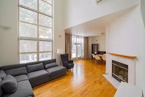 6-к кв. Москва Береговая ул., 3К12 (215.0 м)