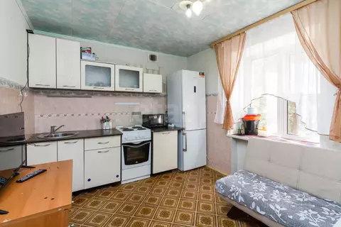 2-к кв. Тюменская область, Тюмень Мельзаводская ул., 8 (70.0 м)