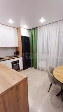 2-к кв. Тюменская область, Тюмень ул. Павла Шарова, 7к2 (58.0 м)