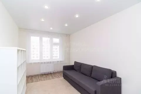 1-к кв. Тюменская область, Тюмень ул. Василия Подшибякина, 21 (38.8 м)