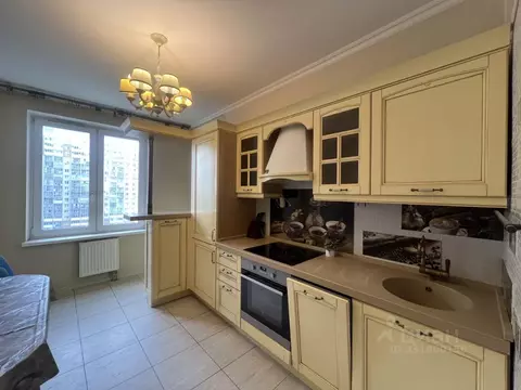 3-к кв. Московская область, Красногорск бул. Космонавтов, 6 (81.0 м)