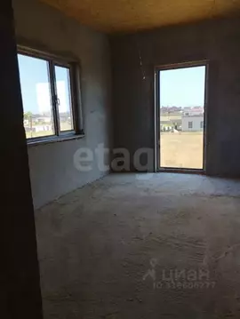 Дом в Крым, Сакский район, с. Уютное ул. Петриченко, 4 (180 м)