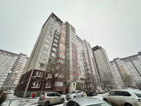2-к кв. Тюменская область, Тюмень ул. Николая Семенова, 27к2 (66.2 м)