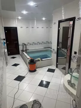 Дом в Пермский край, Губахинский муниципальный округ, Углеуральский рп ...