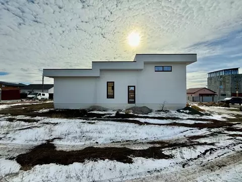 Дом в Крым, Симферопольский район, Трудовское с/пос, пос. Айкаван, ...