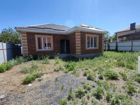 Дом в Ростовская область, Батайск ул. Клары Цеткин, 2 (100 м)