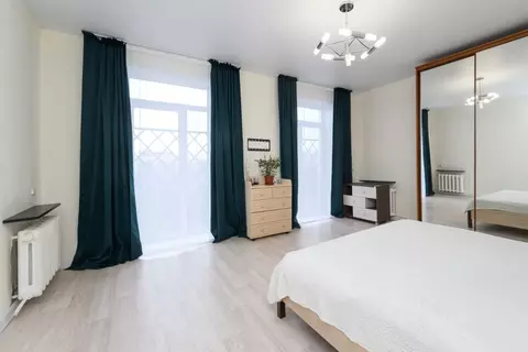 6-к кв. Челябинская область, Челябинск ул. Барбюса, 1 (120.8 м)