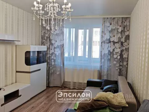 3-к кв. Курская область, Курск просп. Хрущева, 28 (76.5 м)