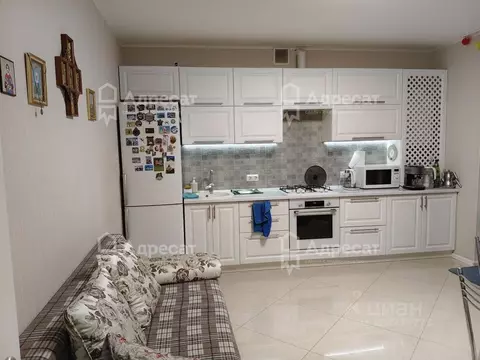 Дом в Волгоградская область, Волгоград Мичуринец СНТ, № 5 массив, ул. ...