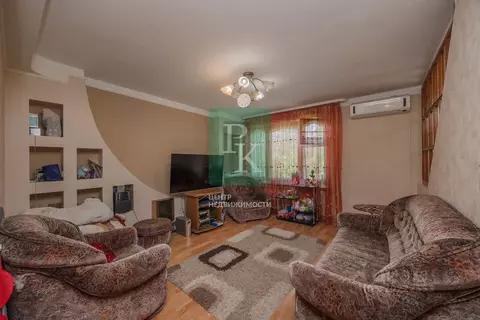 3-к кв. Севастополь ул. Адмирала Фадеева, 21В (63.5 м)