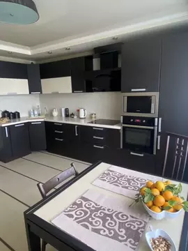 2-к кв. Тюменская область, Тюмень ул. Пермякова, 74к2 (66.9 м)