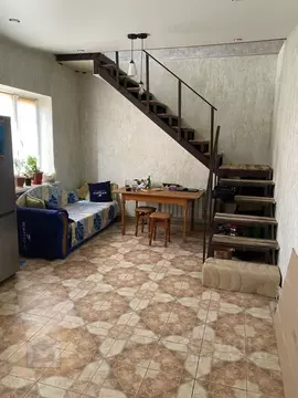 Дом в Крым, Сакский район, Суворовское с/пос, Заводское СПК ул. ...