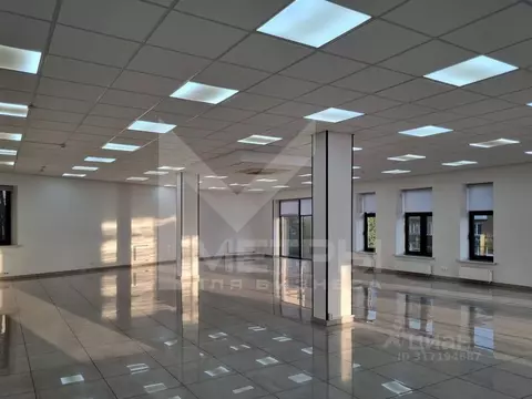 Офис в Краснодарский край, Краснодар ул. Красных Партизан, 541/1 (210 ...