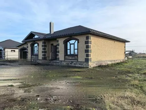 Дом в Белгородская область, Белгородский район, Разумное рп ул. Сакуры ...