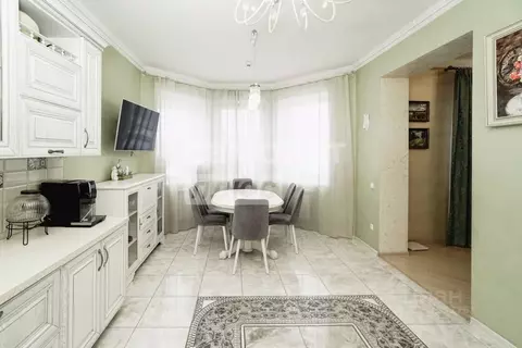 Коттедж в Омская область, Омск ул. 3-я Островская, 170 (325 м)