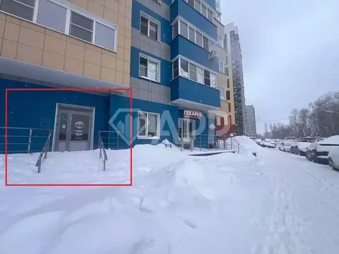 Помещение свободного назначения в Татарстан, Казань ул. Андрея Адо, 17 ...