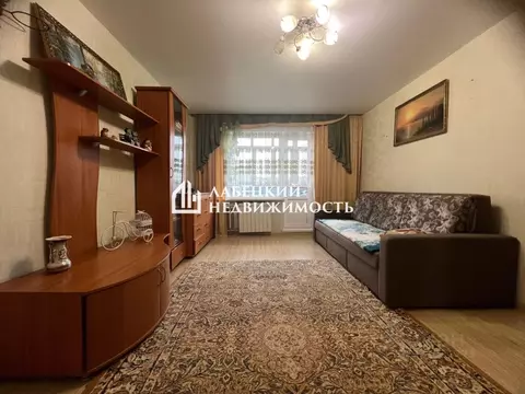 1-к кв. Свердловская область, Каменск-Уральский Октябрьский мкр, ул. ...