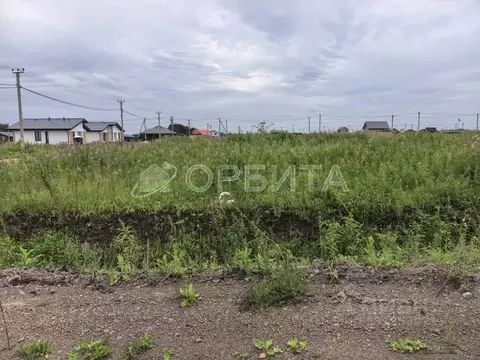 Участок в Тюменская область, Тюменский муниципальный округ, д. ...