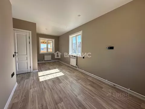 Дом в Бурятия, Заиграевский район, Дабатуйское с/пос, с. Эрхирик ул. ...