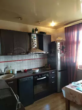 Продается 3-комнатная квартира