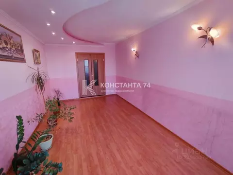 3-к кв. Челябинская область, Челябинск ул. Братьев Кашириных, 105А ...