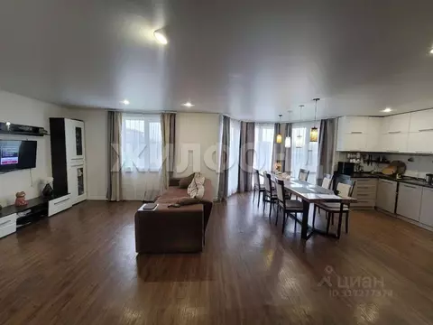 Дом в Хакасия, Абакан ул. Надежды (250 м)