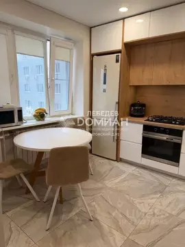 3-к кв. Ростовская область, Ростов-на-Дону просп. 40-летия Победы ...