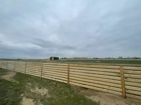 Участок в Крым, Сакский район, Суворовское с/пос, с. Лиманное ул. ...