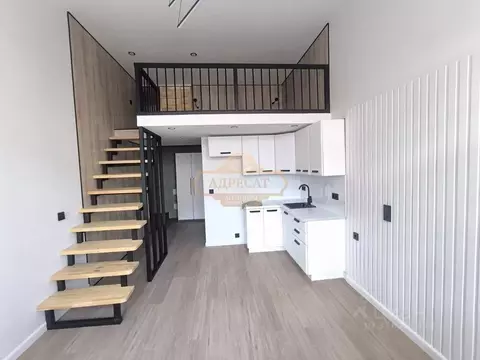 Комната Санкт-Петербург Смольный просп., 7 (27.5 м)