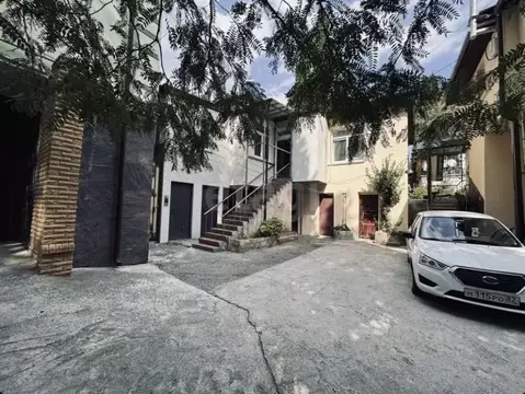 3-к кв. Крым, Ялта ул. Боткинская, 15А (70.1 м)