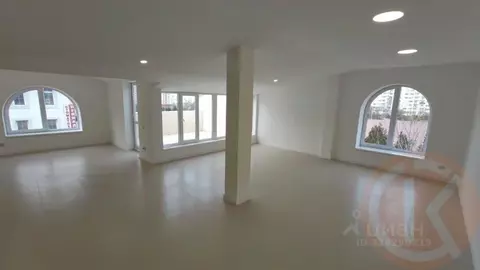 Помещение свободного назначения в Крым, Евпатория просп. Победы, ...