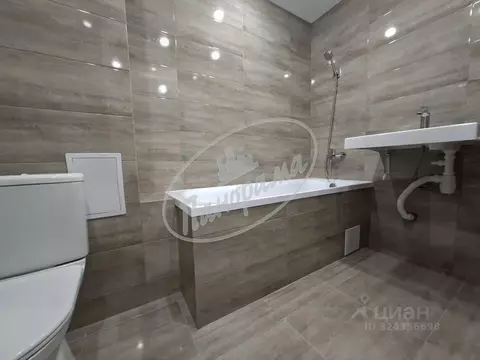 1-к кв. Калужская область, Калуга ул. Поле Свободы, 83 (38.7 м)