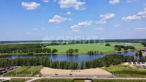 Участок в Тюменская область, Тюменский муниципальный округ, д. ...