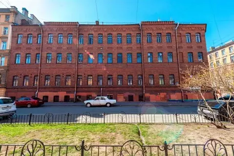 Офис в Санкт-Петербург Дегтярная ул., 5-7 (124 м)