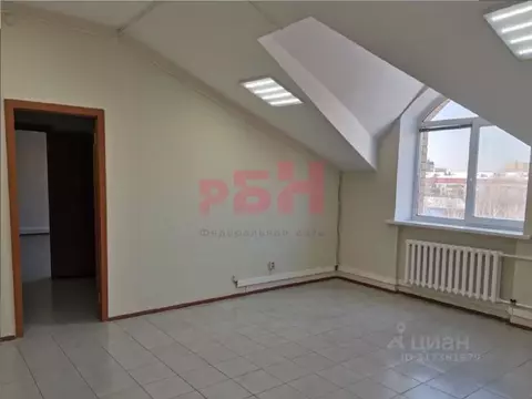 Офис в Тюменская область, Тюмень ул. 50 лет Октября, 36к1 (66 м)