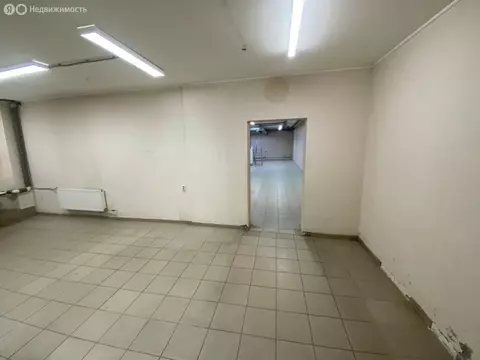 Склад (342.9 м)