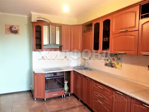 2-к кв. Хакасия, Абакан просп. Дружбы Народов, 40 (74.0 м)