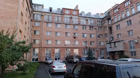 2-к кв. Северная Осетия, Владикавказ Владикавказская ул., 63 (69.0 м)