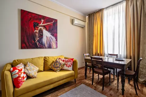 2-к кв. Москва 1-я Тверская-Ямская ул., 20/1 (55.0 м)