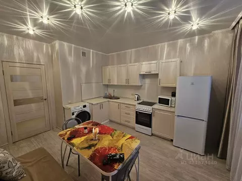 1-к кв. Тюменская область, Тюмень ул. Муравленко, 10 (49.0 м)